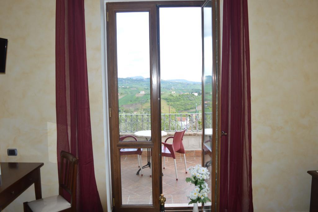 Villa Tre Colli Agri B&B Ар'яно-Ірпіно Екстер'єр фото